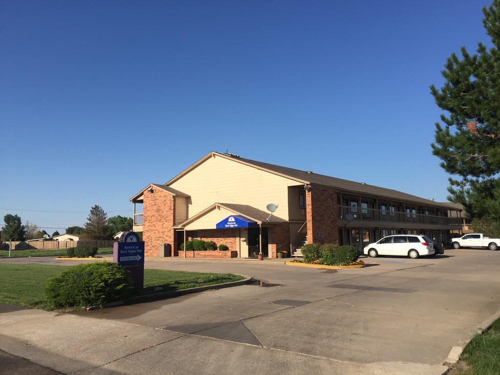 Americas Best Value Inn - Garden City Esterno foto