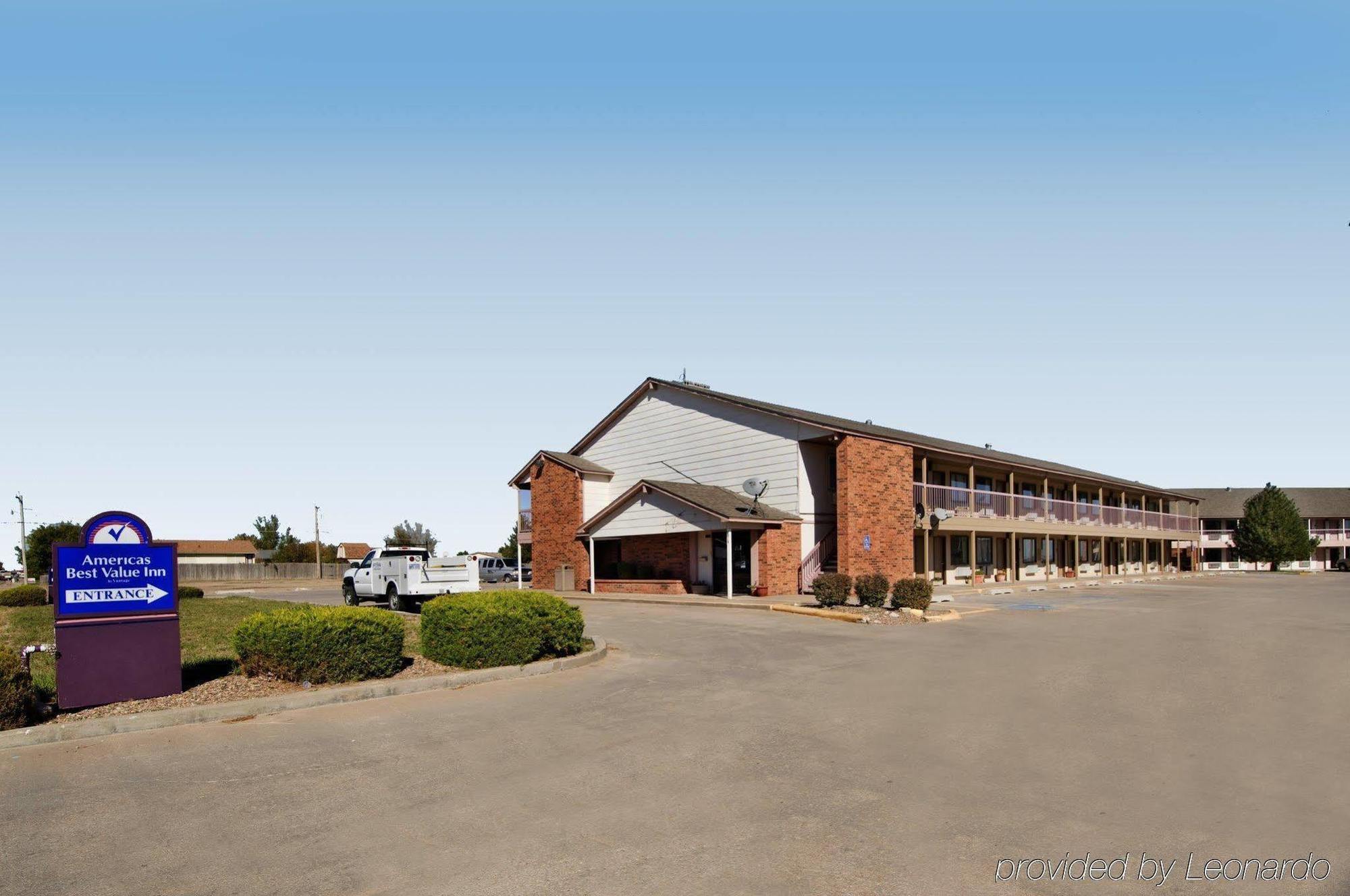 Americas Best Value Inn - Garden City Esterno foto